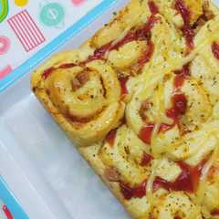 รูปของ ❤️ Pizza Roll Empuuuk (Killer Soft Bread)~