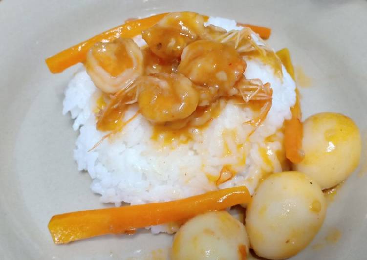 Nasi with udang telor puyuh asam manis