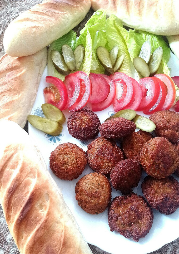 عکسی از دستور فلافل آبادانی👌🌭🌶🍅