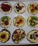 Tarteletas de salvado, frutos secos y frutas