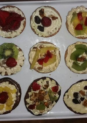 Una foto de Tarteletas de salvado, frutos secos y frutas
