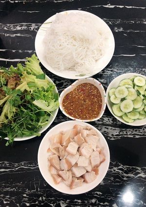 Hình của món Bún thịt heo mắm nêm.