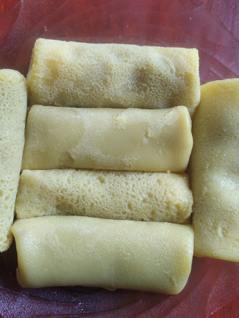 Langkah Mudah untuk Membuat Dadar gulung sambal lengkong Bunda Pasti Bisa