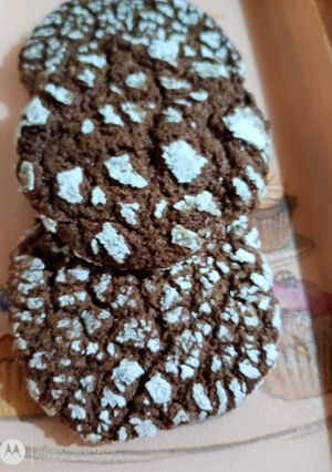 Una foto de Galletitas craqueladas de chocolate y naranja