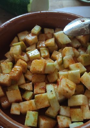 Una foto de Trampantojo de patatas bravas