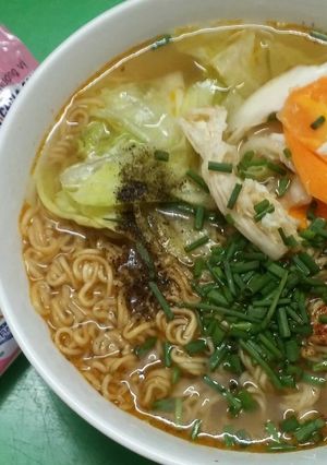 Hình của món Mì ăn liền kim chi.