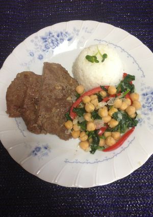 Una foto de Garbanzos con Verduras!!