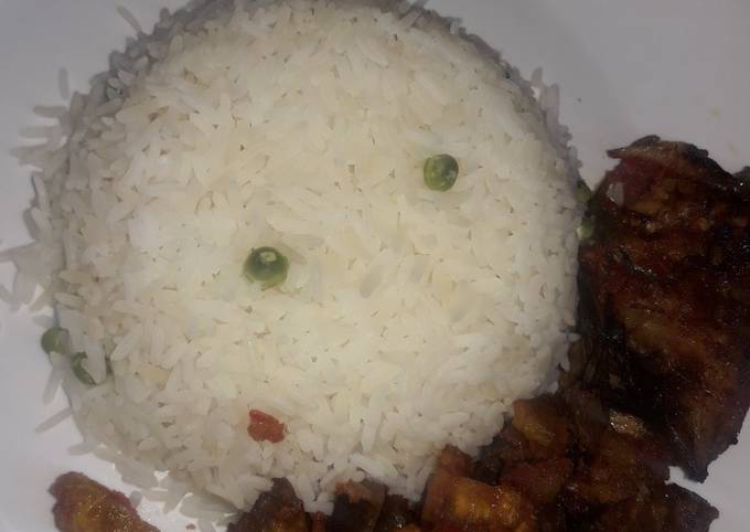 White rice and gizdodo sauce