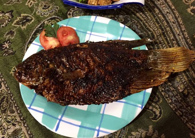 Ikan gurami bakar lezaaat