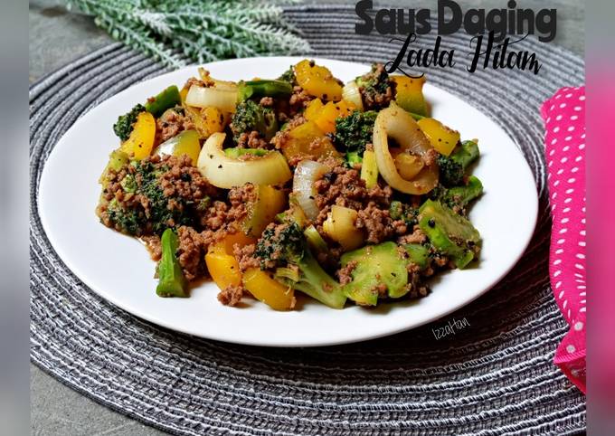 Langkah Mudah untuk Menyiapkan Brokoli Saus Daging Lada Hitam Anti Gagal