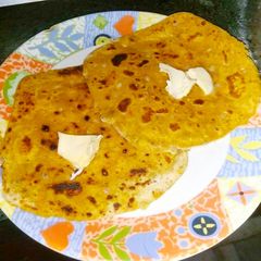 Lauki chana dal paratha A picture of Lauki chana dal paratha.