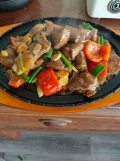 A picture of Sizzling Beef.