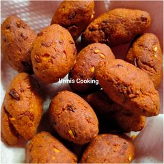 A picture of Lauki Fritters.