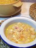 Sopa de picadillo con garbanzos en Mambo 10090