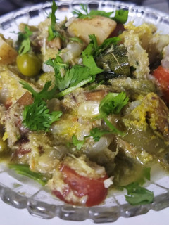 भोगीची भाजी (bhogichi bhaji recipe in marathi) रेसिपी चे मुख्य फोटो