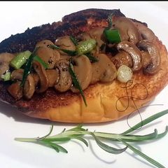 A picture of Mushroom With Rosemary.