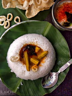 A picture of Sambhar rice.