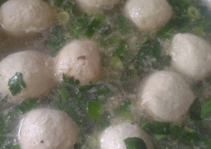 Resep Bakso Kuah Sederhana yang Lezat