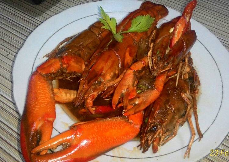 Bagaimana meracik Lopster Saus Teriyaki Simpel yang Sempurna