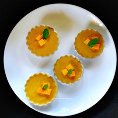 A picture of Eggless Mango Pudding.