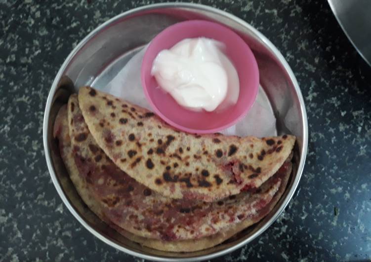 Recipe of Super Quick Homemade Beetroot Stuffed Paratha
