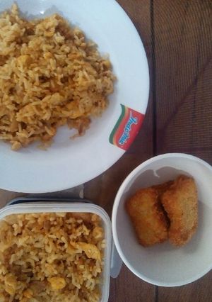 Foto resep Nasi goreng telur bakso lauk naget