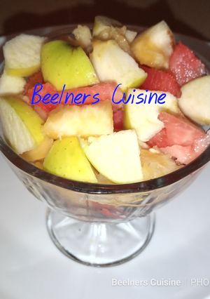Fruit salad ainihin hoton girkin