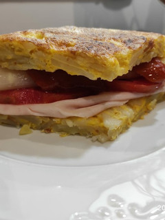 Una foto de Tortilla rellena