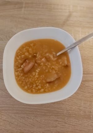 O poză a rețetei Ciorbă cu bacon și tărhană🥣.