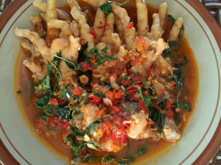 Langkah Mudah untuk Menyiapkan Resep Ceker mercon kuah kemangi yang Lezat Sekali Anti Ribet, Bisa Manjain Lidah