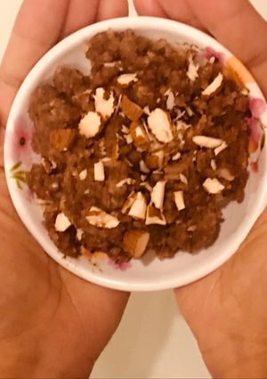 A picture of Ragi-Red Rice halwa.