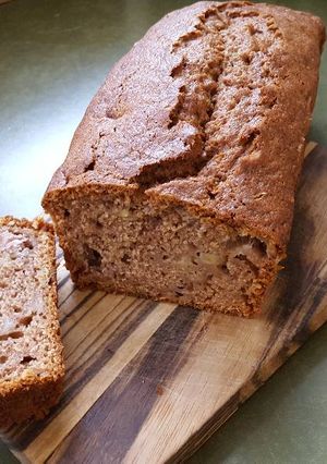 A picture of Banana cake/bread.