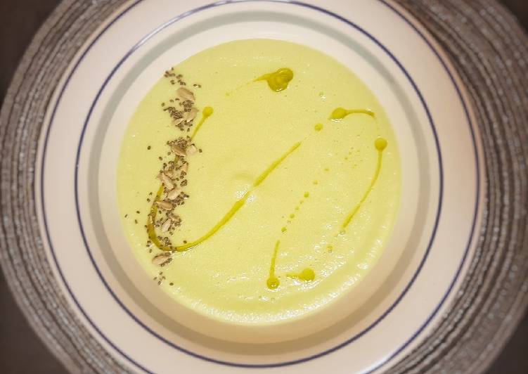 Gazpacho de pepino y manzana