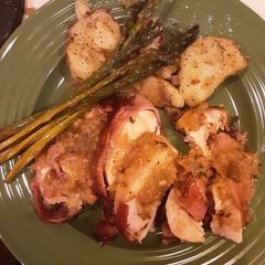A picture of Inside out Chicken Cordon Bleu.
