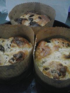 Una foto de Pan Dulce con Secretos familiares