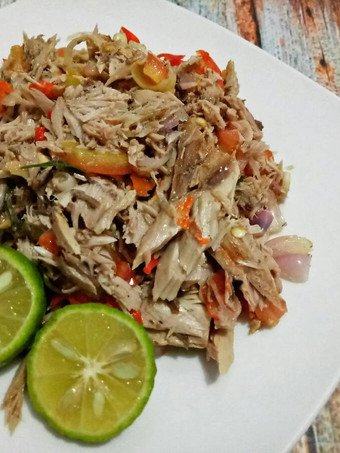 Resep Tuna asap sambal matah #rabubaru Enak