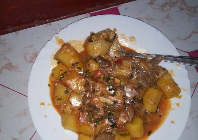Matoke stew with beef recipe main photo
