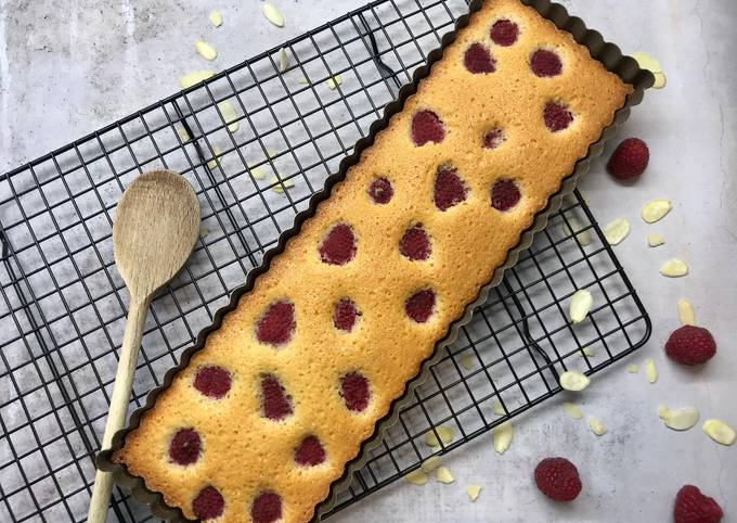 Financier géant aux Framboises