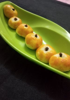 A picture of Apple Peda.