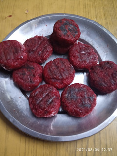 Beetroot bread cutlet Recipe in tamil செய்முறை முக்கிய புகைப்படம்