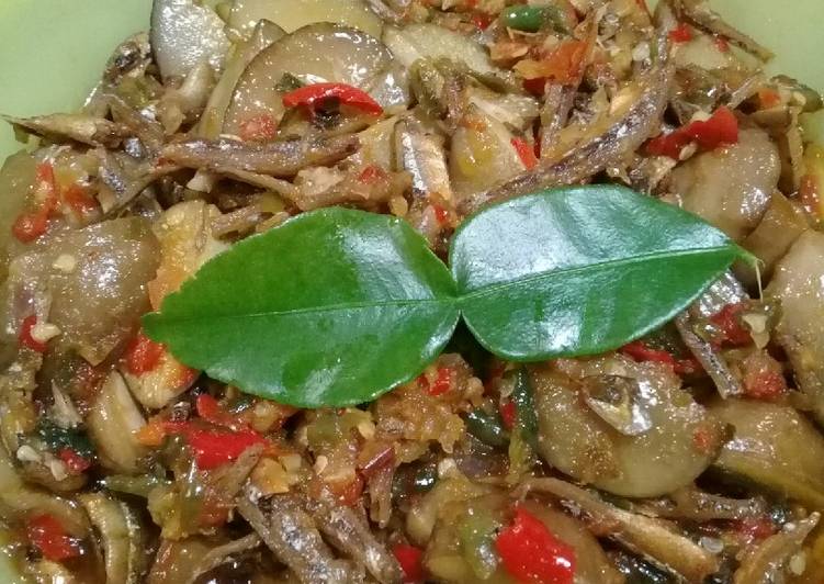 Langkah Mudah untuk Menyiapkan Sambal Jengkol Teri Daun Jeruk yang Sempurna