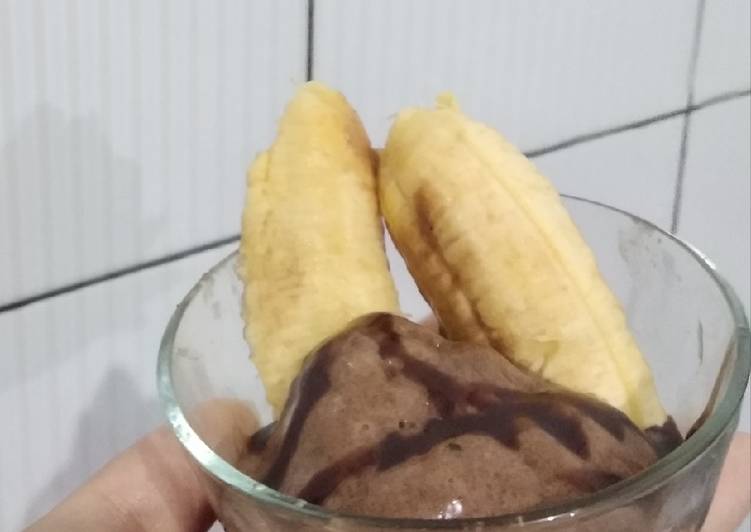 Cara Gampang mengolah Chocolate banana ice cream (simpel,healthy and diet friendly), Bisa Manjain Lidah