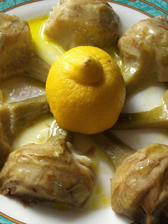 Una foto de Alcachofas en ensalada