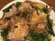 Hình ảnh của gà hấp hành