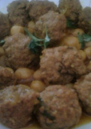 صورة لوصفة طاجين كرات لحم مفروم