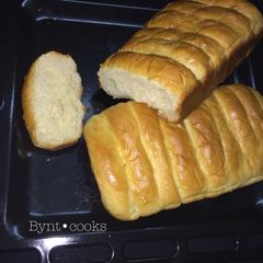 A picture of Bread 🍞.