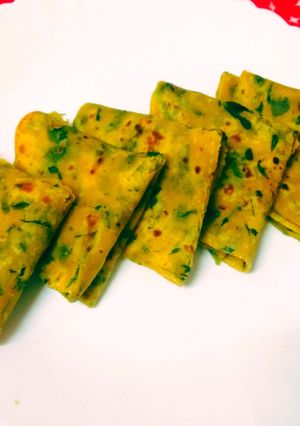 मेथी के पराठे (Methi ke parathe recipe in hindi) रेसिपी मुख्य फोटो