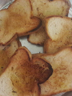 பிரட் டோஸ்ட் (Bread toast recipe in tamil) செய்முறை முக்கிய புகைப்படம்