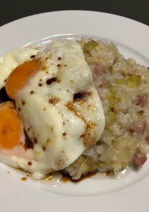小朋友會喜歡的高麗菜香腸黏稀飯 的食譜成品照片