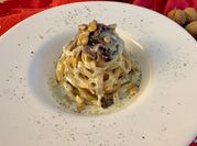Una foto di pasta radicchio gorgonzola